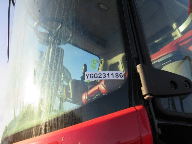 2016 Case 8240 Combine