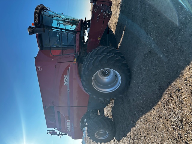 2024 Case 9250 Combine