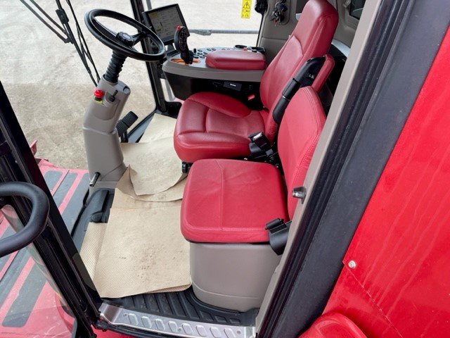 2021 Case 8250 Combine