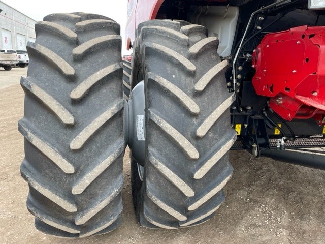 2021 Case 8250 Combine