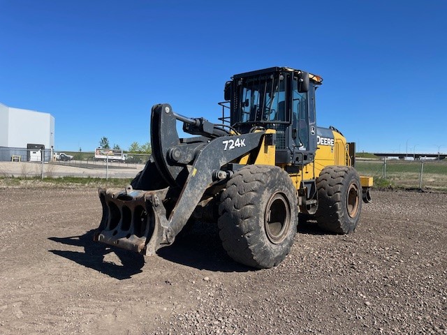 2015 John Deere 724K Wheel Loader