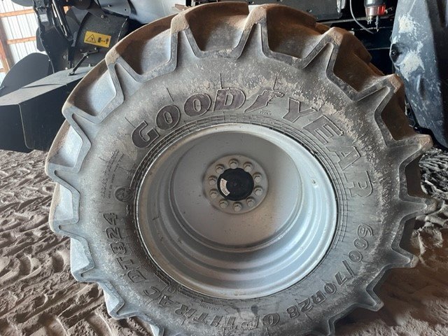 2017 Case 8240 Combine