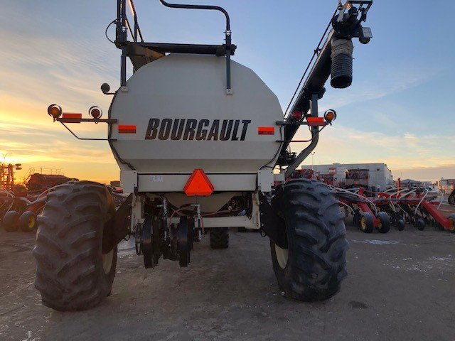 2011 Bourgault 3310-65 Seeding Tool