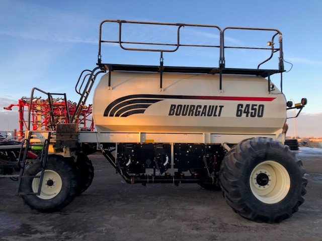 2011 Bourgault 3310-65 Seeding Tool