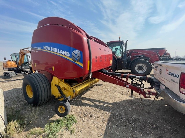 2016 New Holland RB560 Baler/Round