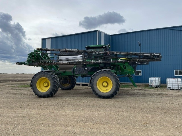 2019 John Deere R4044-132 Sprayer/High Clearance