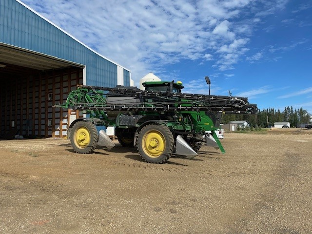 2019 John Deere R4044-132 Sprayer/High Clearance