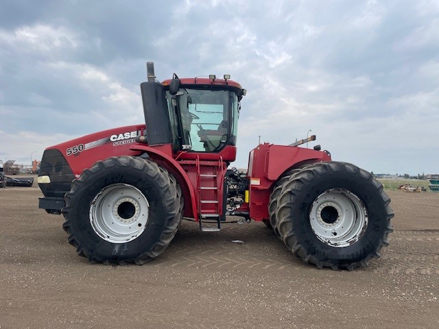 2011 Case 550W Tractor 4WD