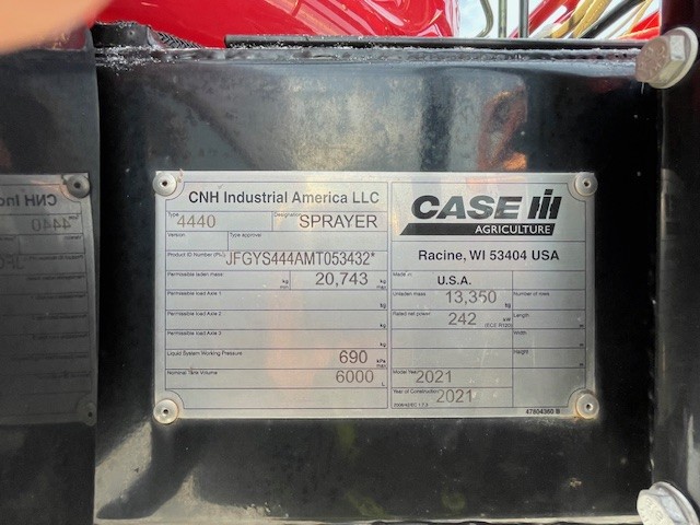 2021 Case 4440-135 Sprayer/High Clearance