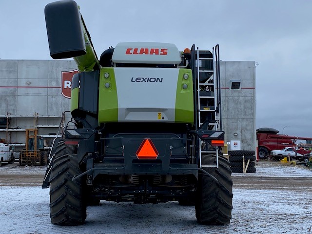 2022 CLAAS 8700 Combine