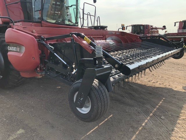 2016 Case 8240 Combine