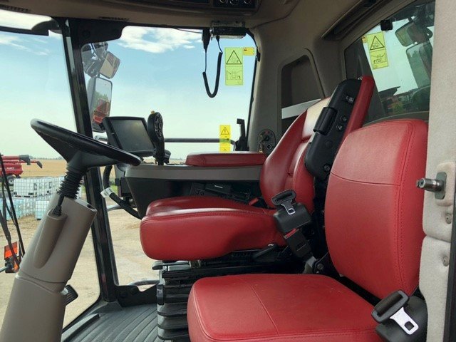 2016 Case 8240 Combine