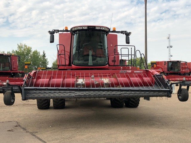 2016 Case 8240 Combine