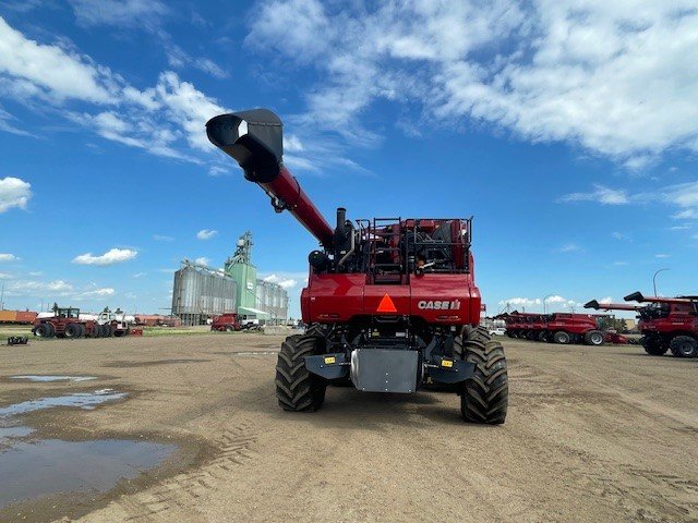 2023 Case 9250 Combine