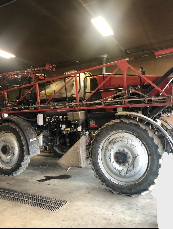 2008 Case 3320-90 Sprayer/High Clearance