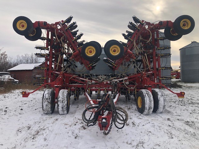 2014 Bourgault 3320-60 Seeding Tool