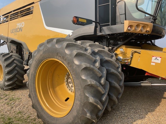 2013 CLAAS 780 Combine