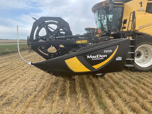 2020 MacDon FD135 Header Combine