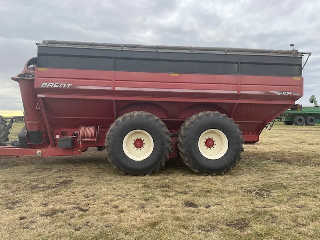 2012 Brent 1594 Grain Cart