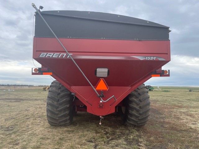 2012 Brent 1594 Grain Cart