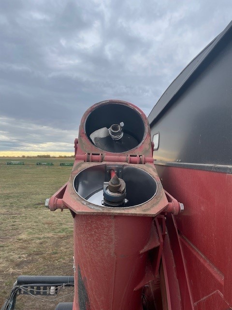 2012 Brent 1594 Grain Cart