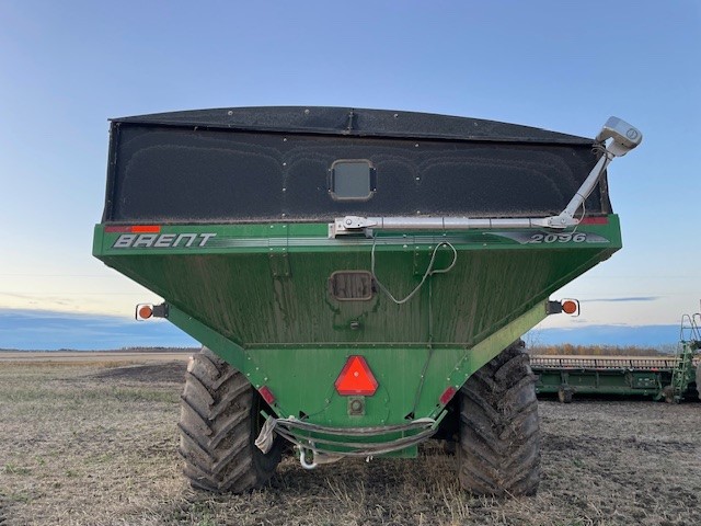 2012 Brent 2096 Grain Cart