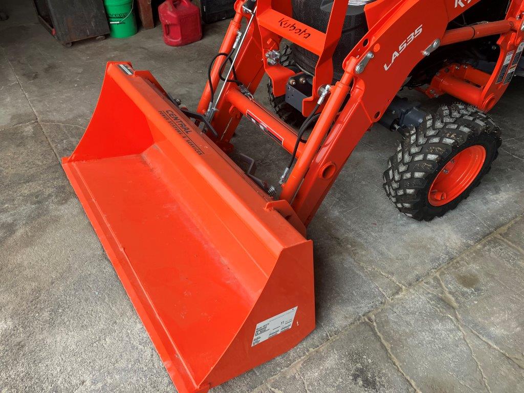 2022 Kubota LX2610 Tractor