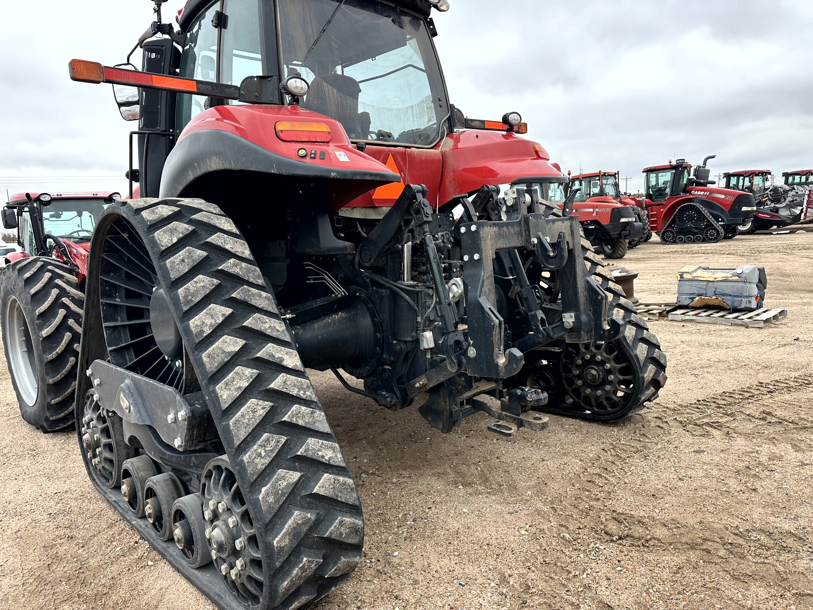 2019 Case IH MAGNUM340 Tractor