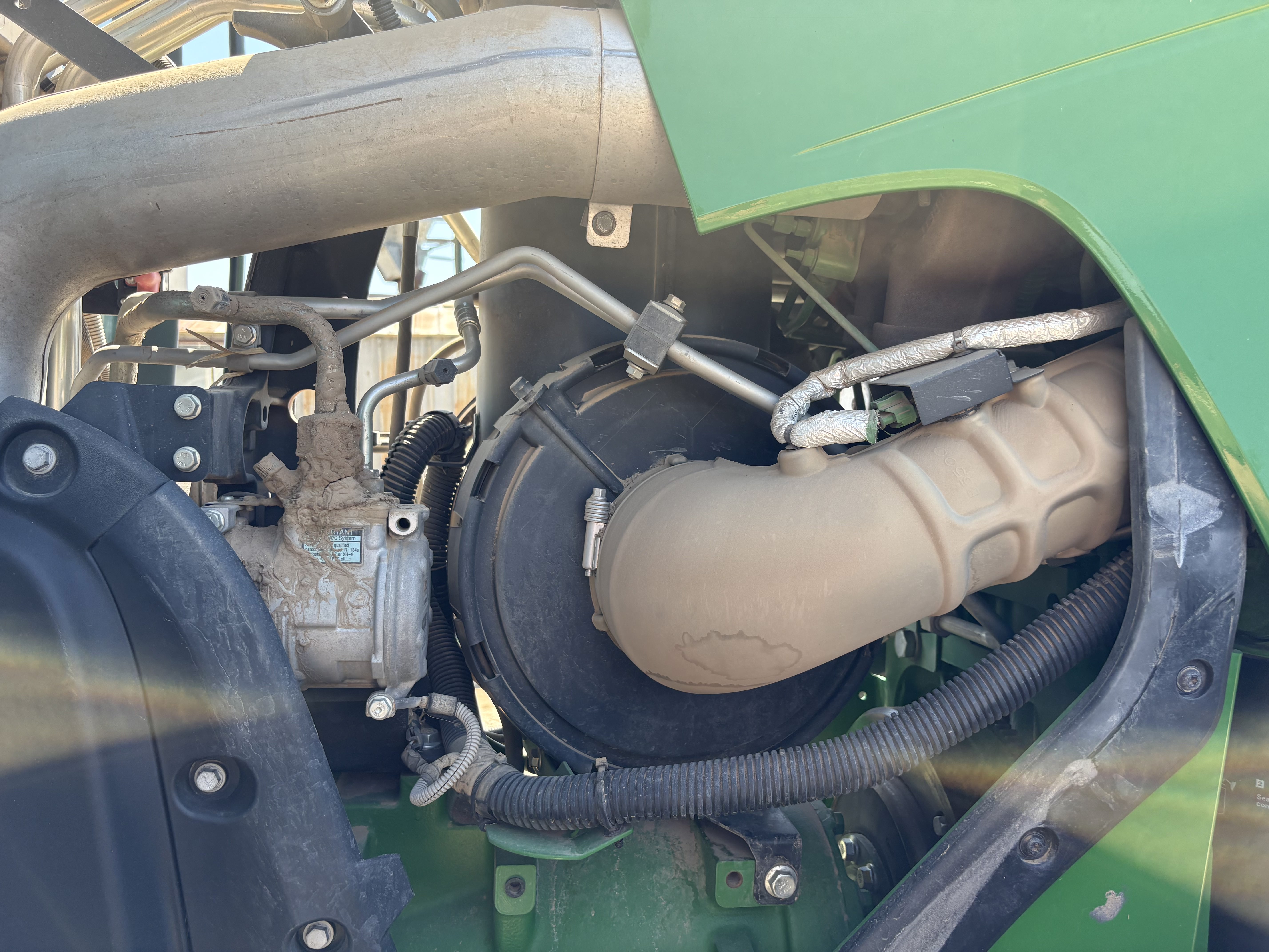 2018 John Deere 8320R Tractor