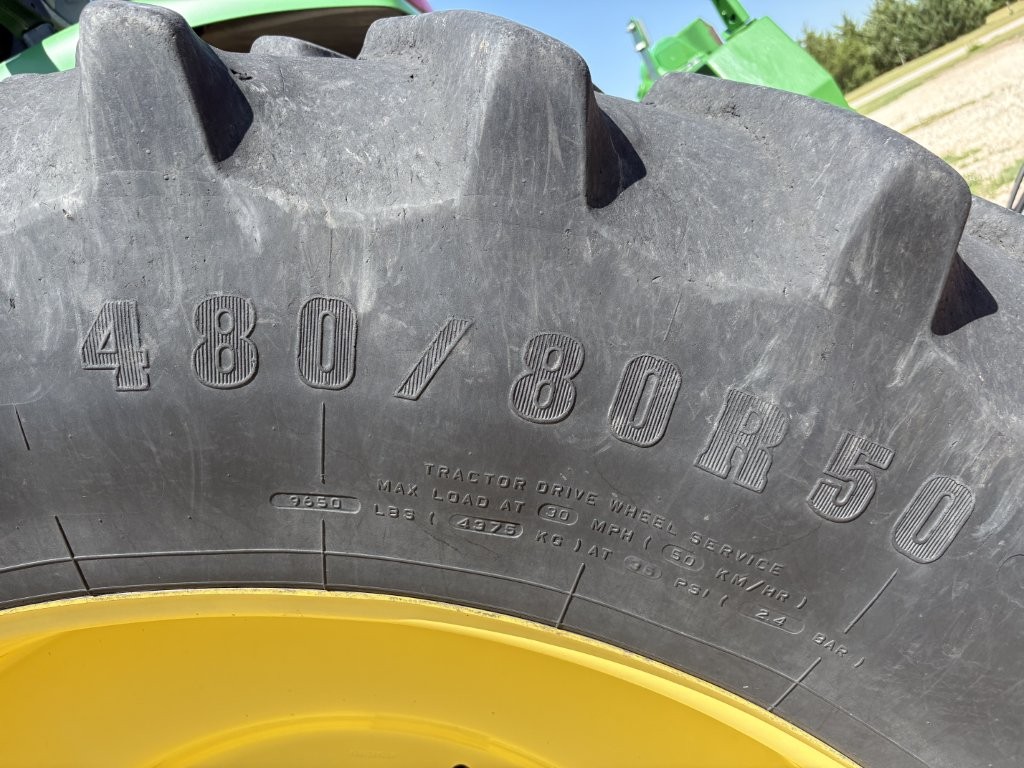 2018 John Deere 8320R Tractor