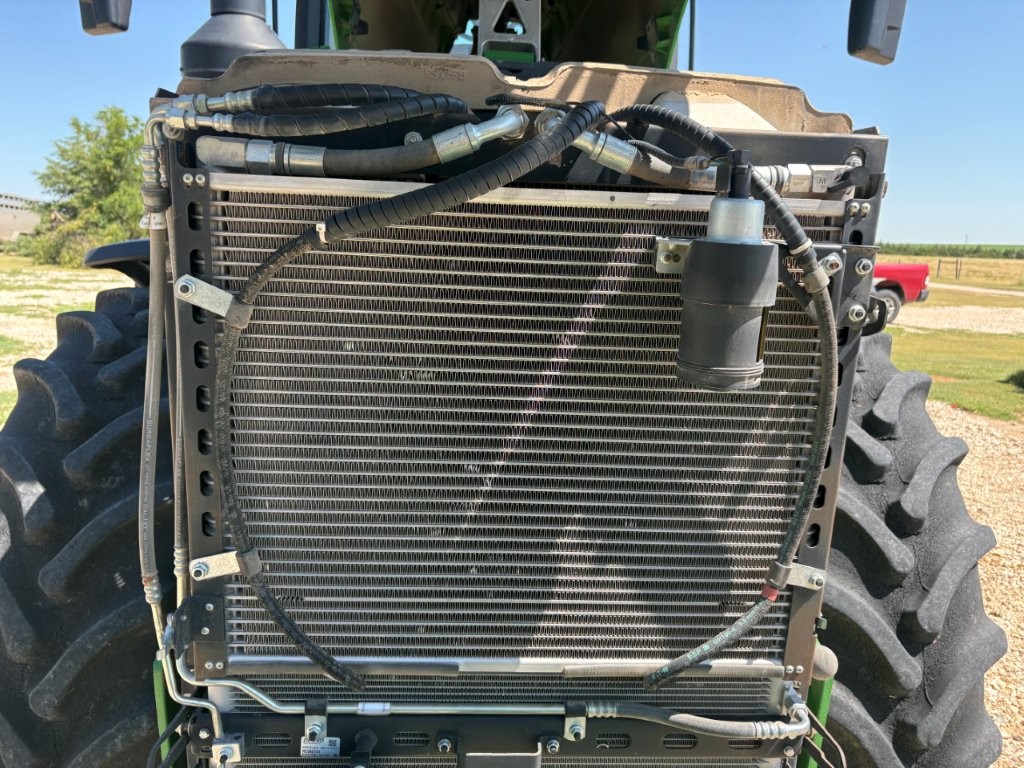 2018 John Deere 8320R Tractor