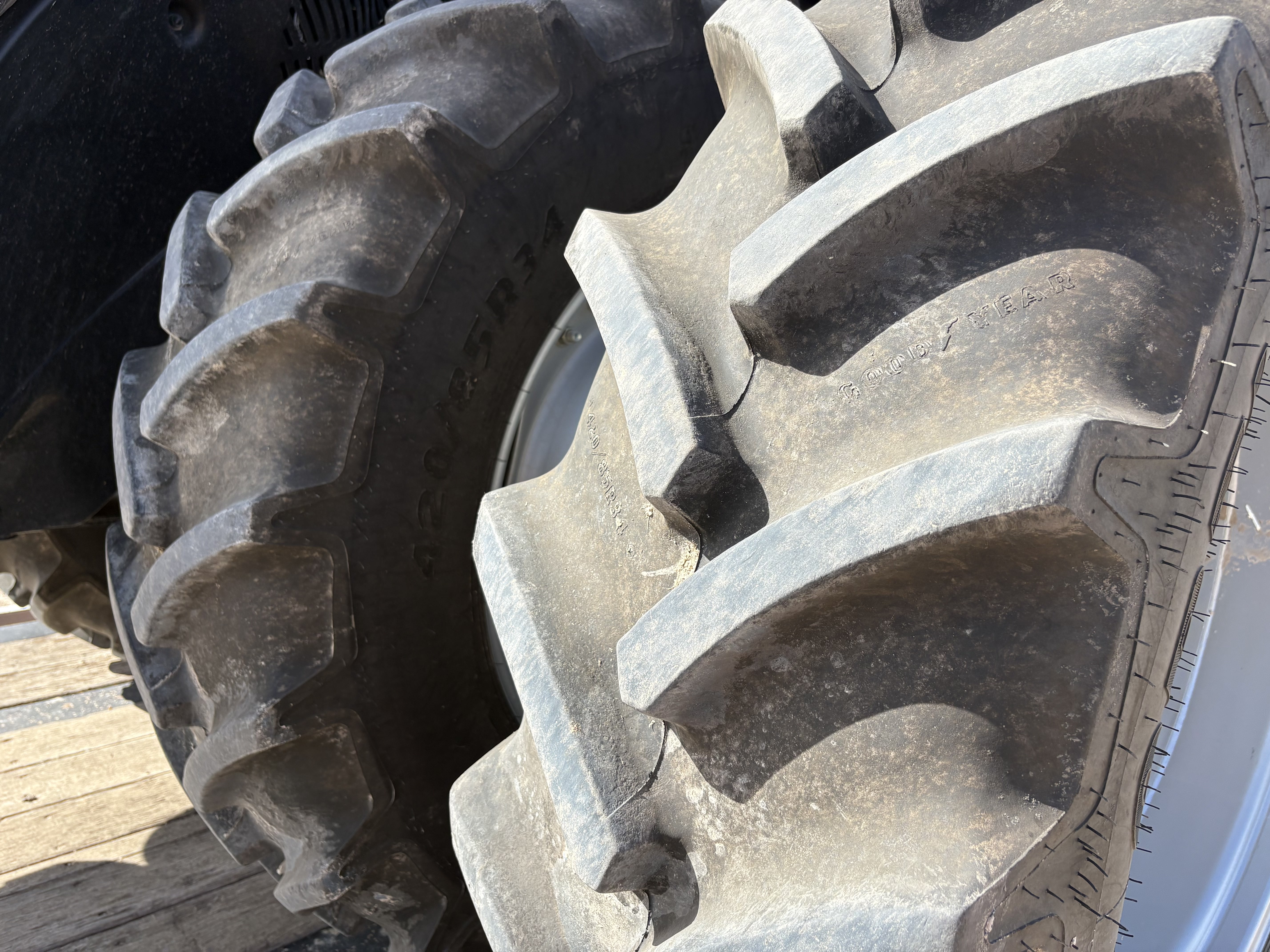 2023 Case IH MAGNUM340 Tractor