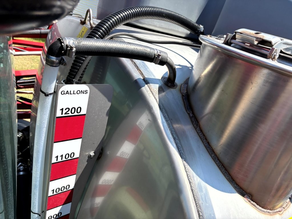 2024 Case IH PATRIOT 4350 Sprayer/High Clearance