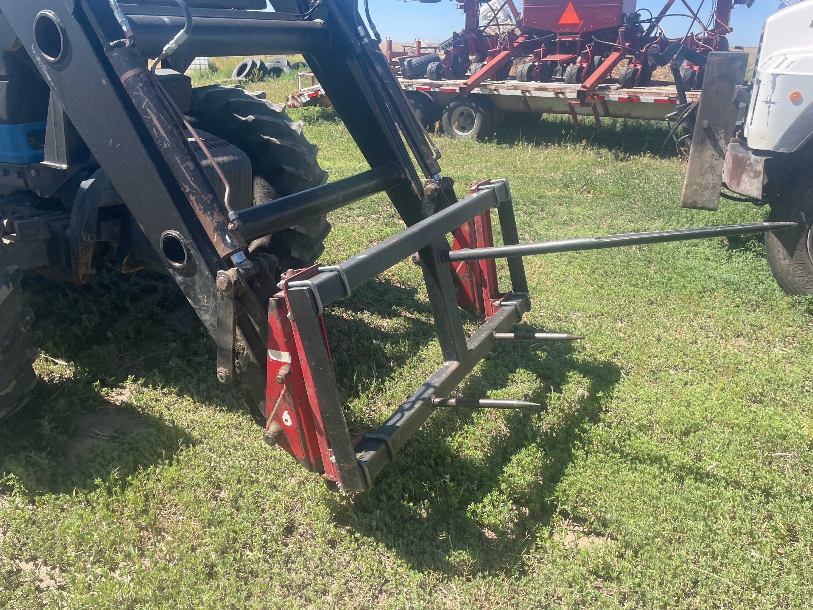 1996 New Holland 8670 Tractor