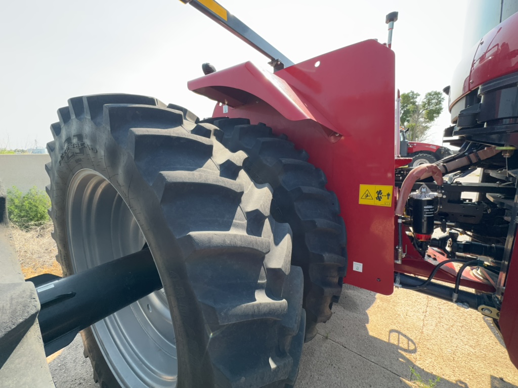 2023 Case IH STG370 Tractor