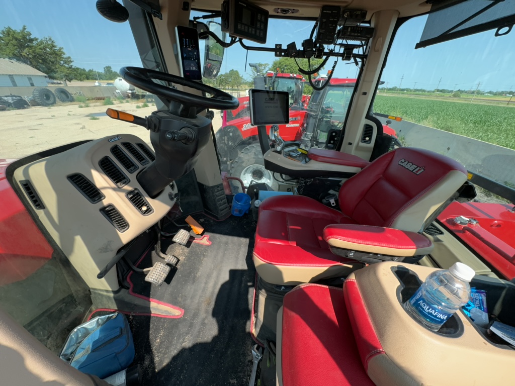 2023 Case IH STG370 Tractor