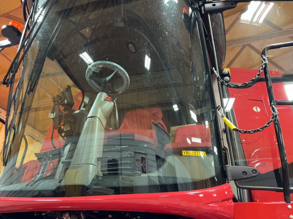 2024 Case IH AF7250 Combine