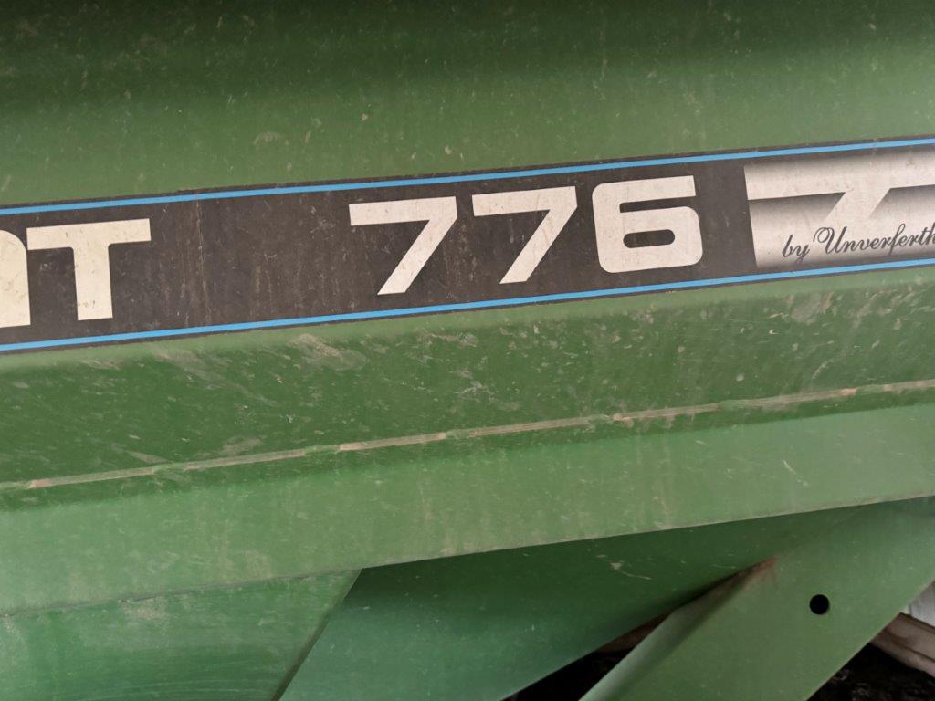 Brent 776 Grain Cart