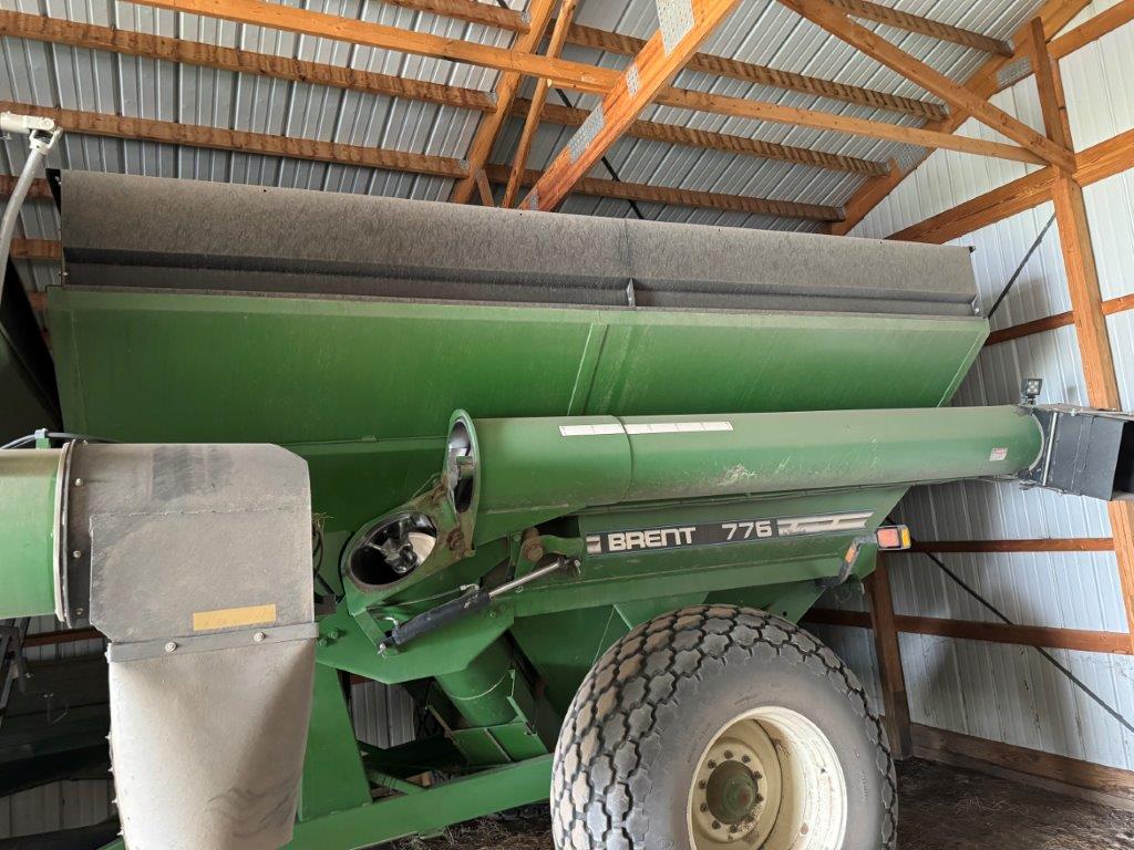 Brent 776 Grain Cart