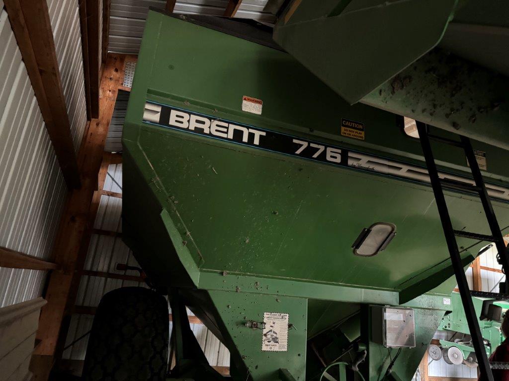 Brent 776 Grain Cart