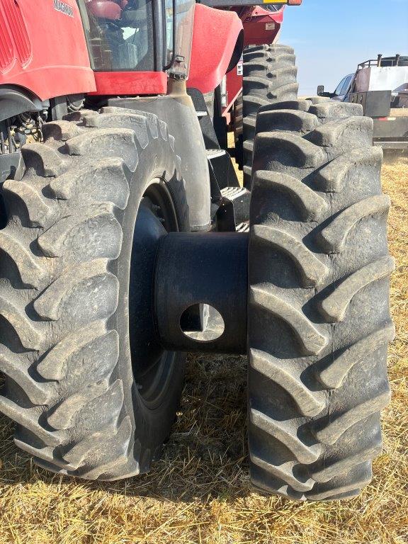 2010 Case IH MAGNUM215 Tractor