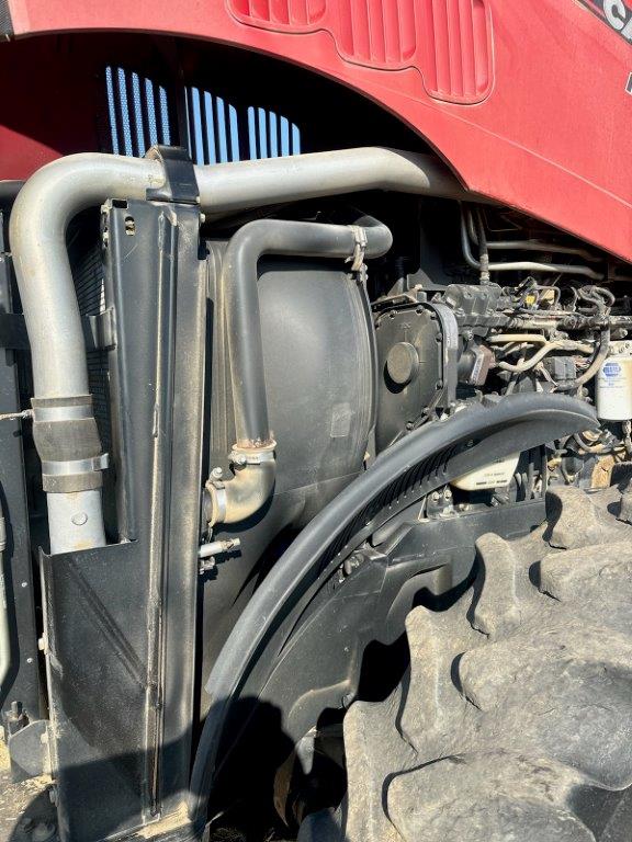 2010 Case IH MAGNUM215 Tractor