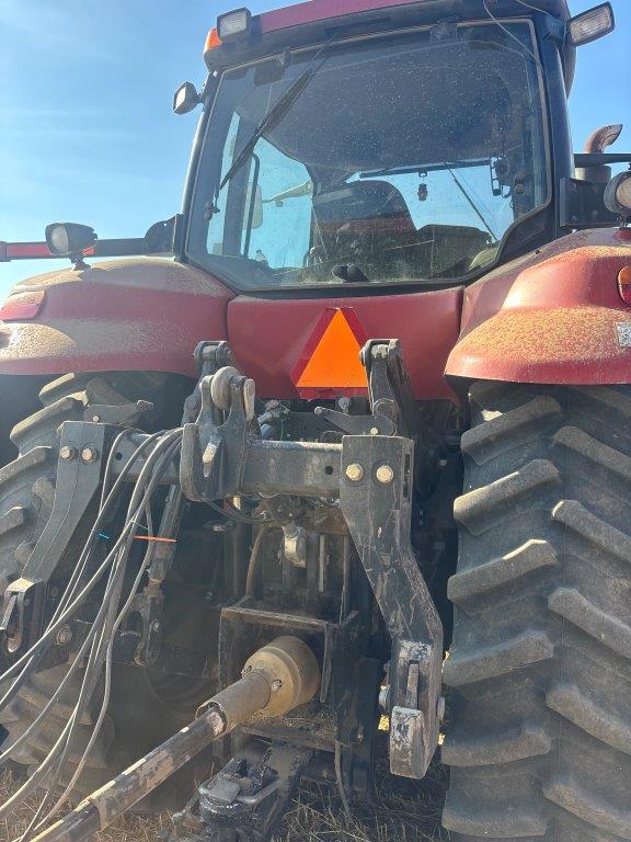 2010 Case IH MAGNUM215 Tractor