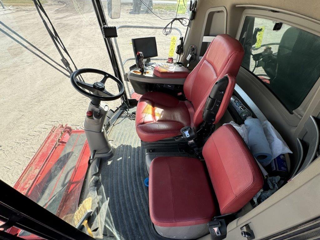 2020 Case IH AF8250 Combine