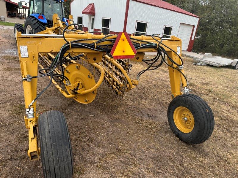 2006 Vermeer R2800 Rake/Hay