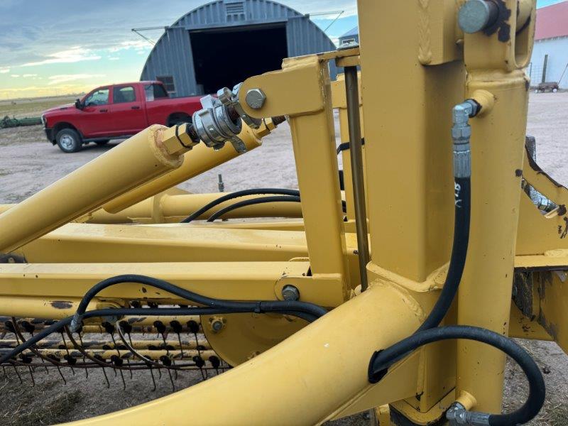 2006 Vermeer R2800 Rake/Hay