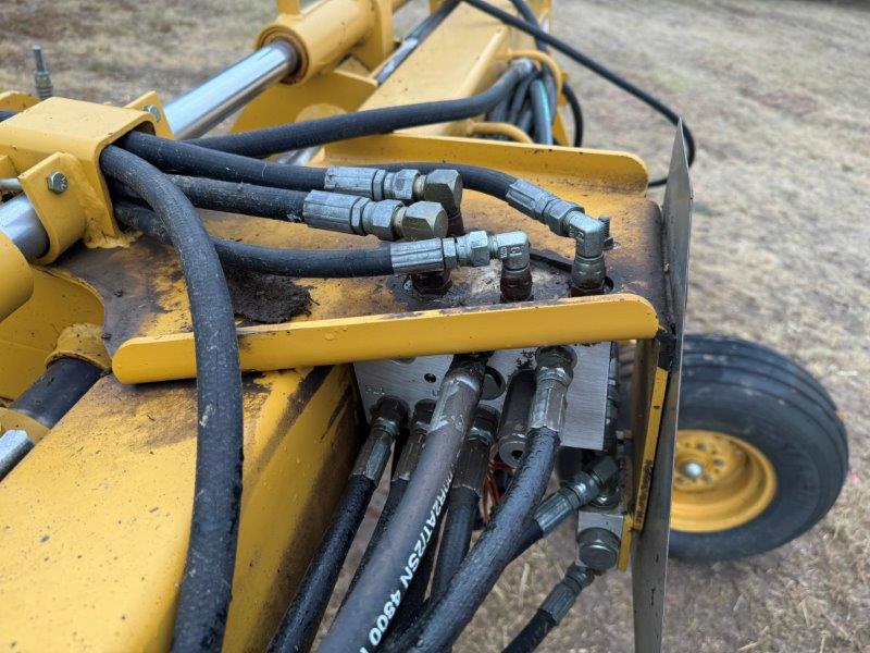 2006 Vermeer R2800 Rake/Hay