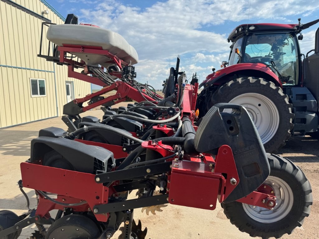 2014 Case IH 1235 Planter
