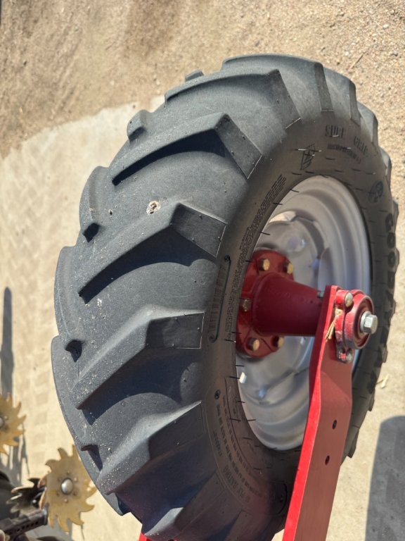 2014 Case IH 1235 Planter