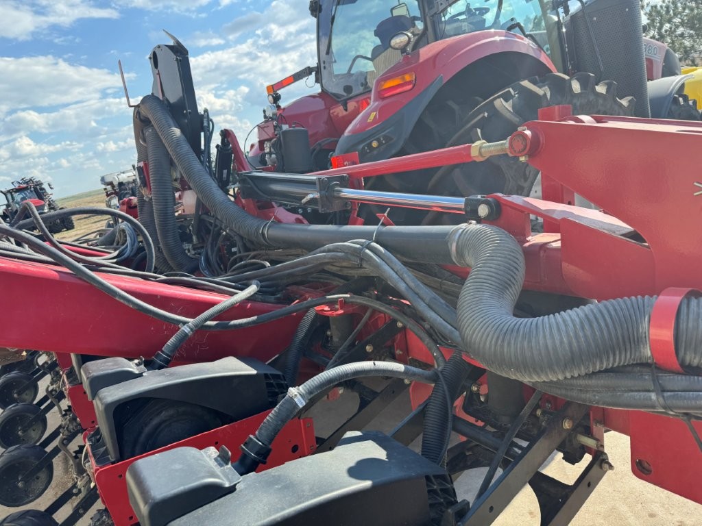 2014 Case IH 1235 Planter